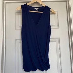 Nursing friendly Sleeveless Shirt